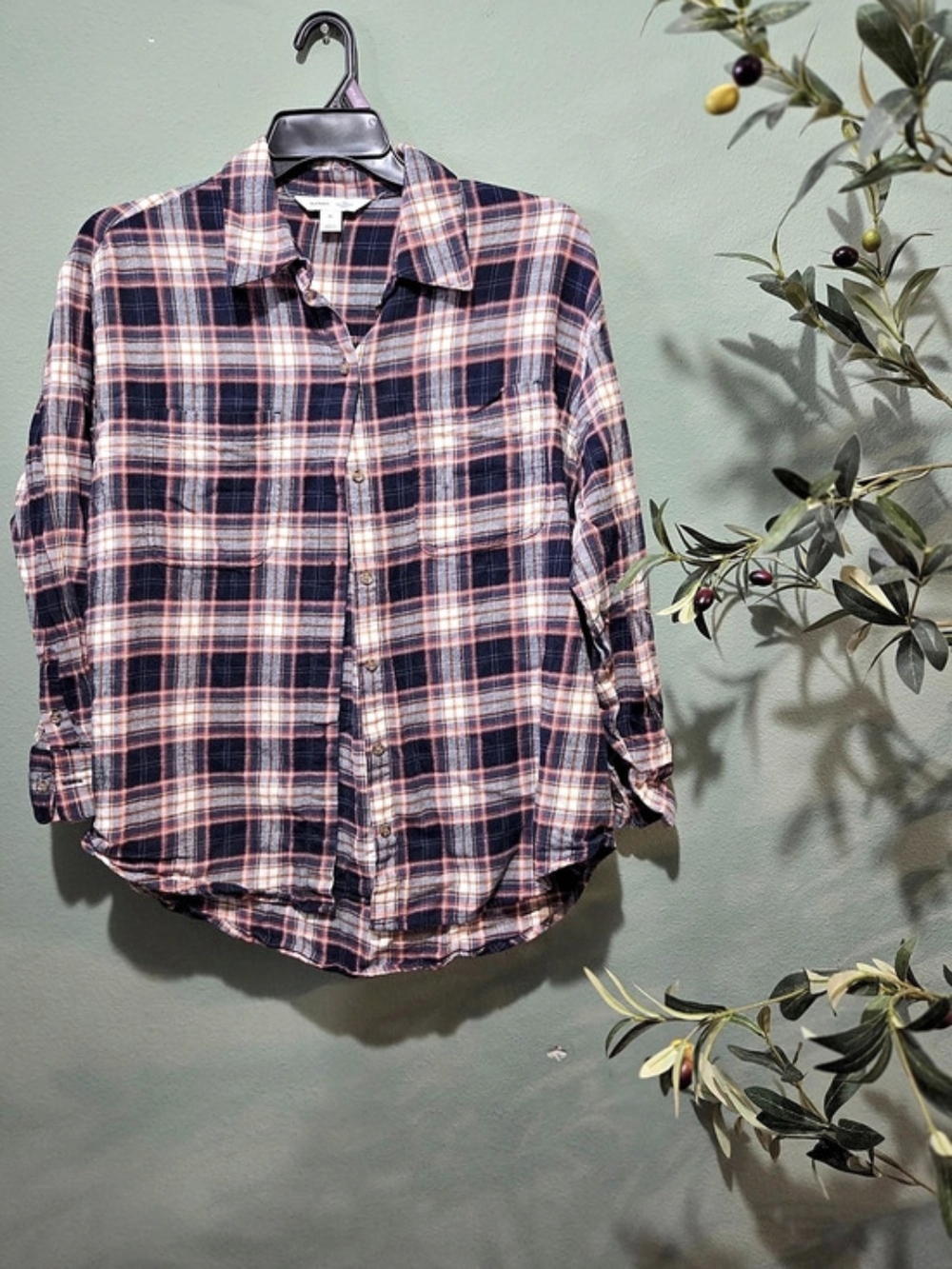 Old Navy The Boyfriend Shirt Plaid Button Down Blue & Red XL